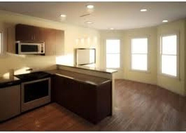 Building Photo - Convenient  Mission Hill Location, In-Unit Washer and Dryer, Eat-in Kitchen, Big Bedrooms