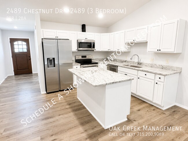Building Photo - 2489 Chestnut Dr
