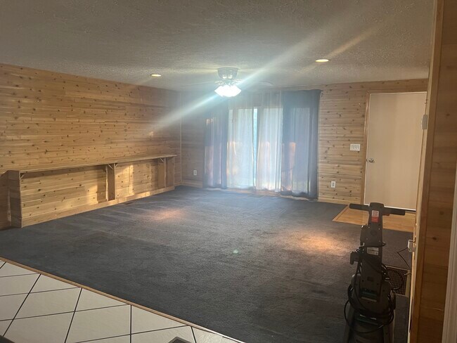 Living Room - 107 Morgan Run Rd