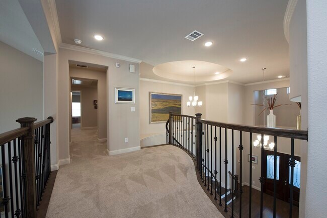Building Photo - 7 Yellowstar Ct
