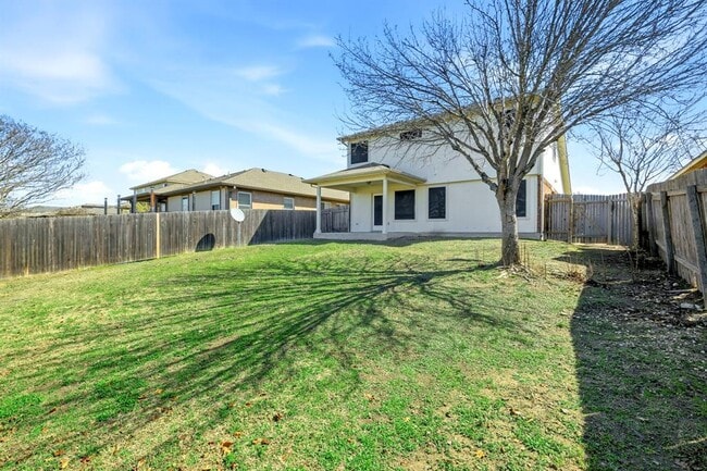 Building Photo - 13516 Lyndon B Johnson St