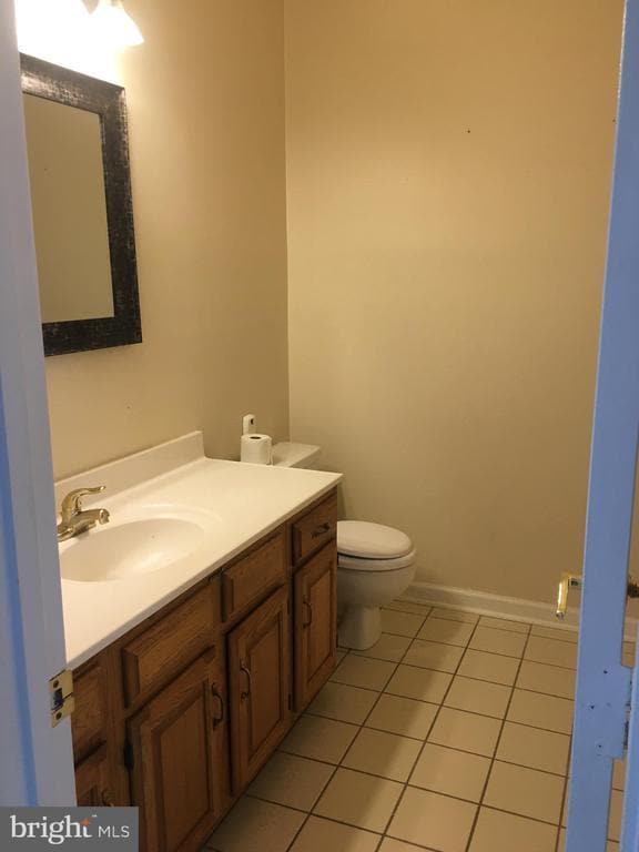 Building Photo - 5430 Ashleigh Rd