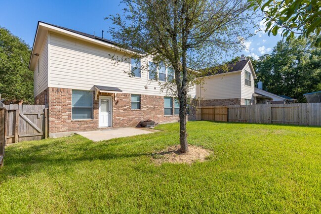 Building Photo - 22012 Royal Timbers Dr