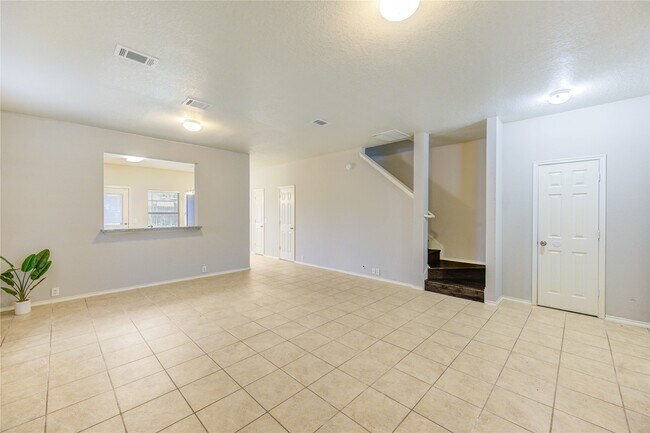 Building Photo - 18827 Sandelford Dr