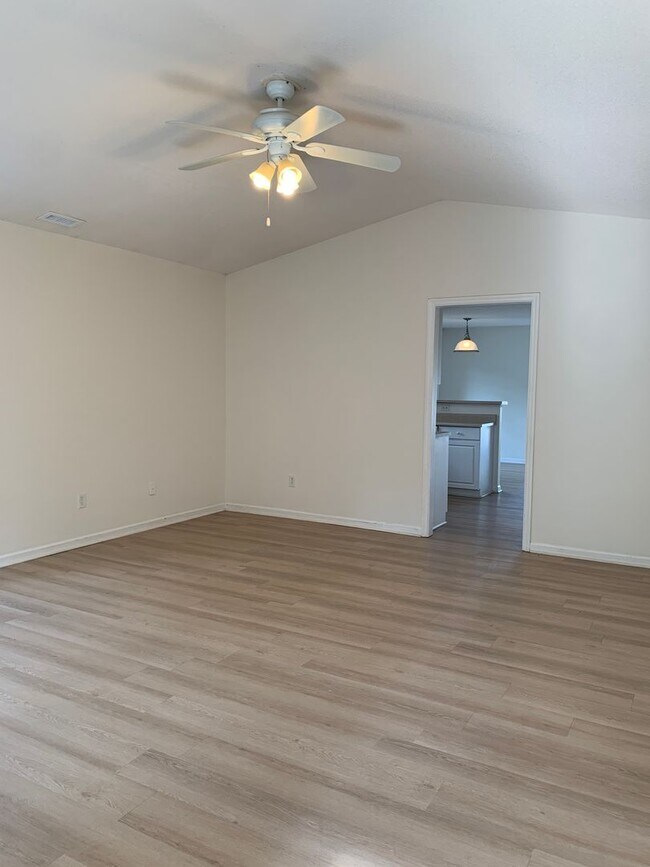 Building Photo - 4011 Masonboro Loop Rd