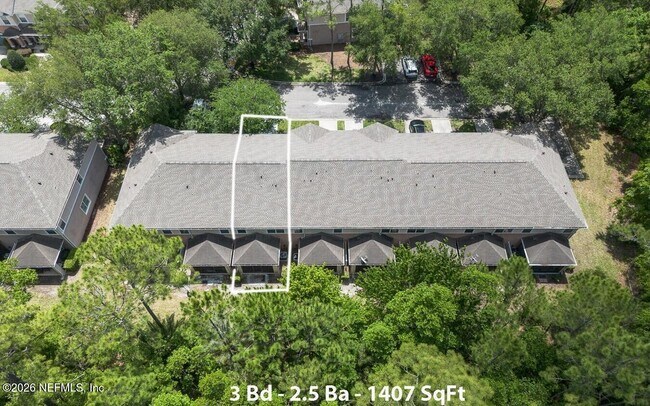 Building Photo - 5881 Moonstone Ct