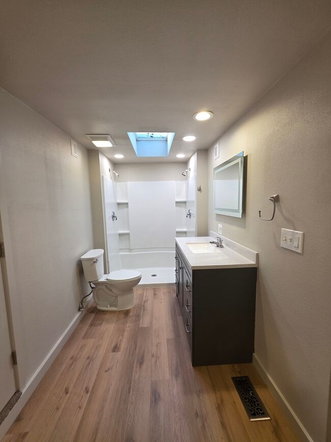 Building Photo - 2275 Arthur Ct
