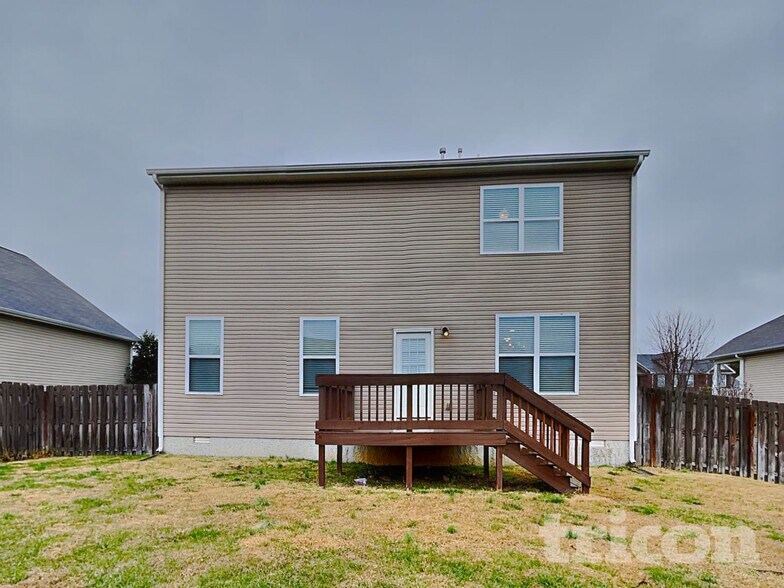 Building Photo - 1348 Creekside Dr