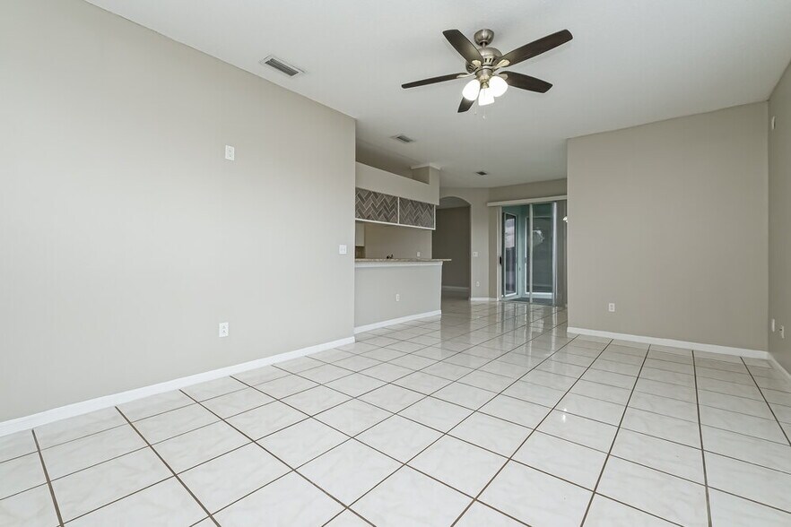 Building Photo - 1223 Alpine Lake Dr