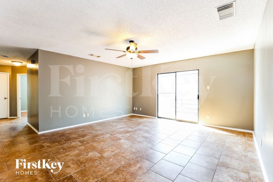Building Photo - 6907 Saharastone Dr