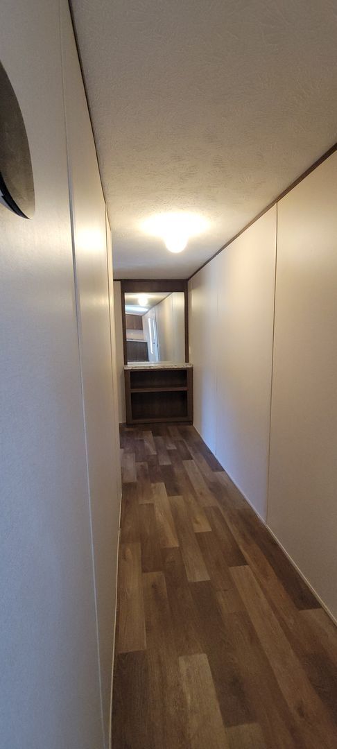 Building Photo - Very nice 3 bedroom/2 bath mobile home in ...