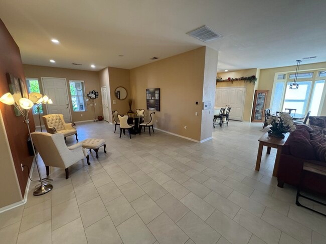 Building Photo - 44414 Royal Lytham Dr
