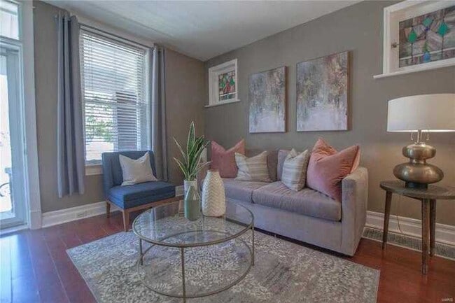 Building Photo - Fantastic 2bd/1ba home! Let yourself in!