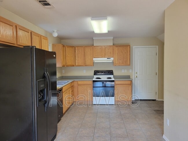 Building Photo - 1527 Hamilton Ln