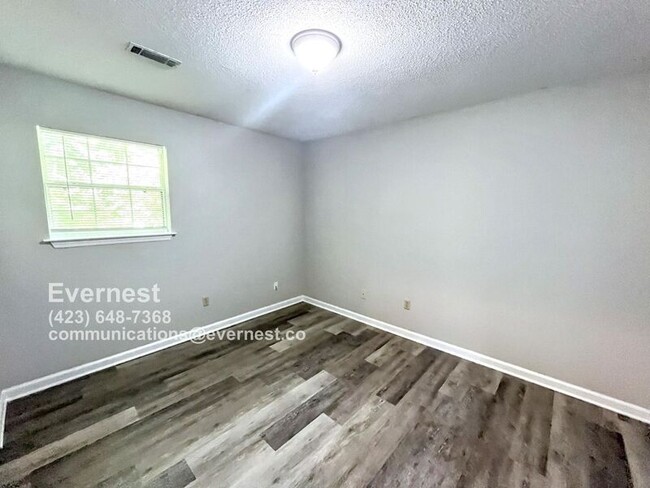 Building Photo - 8855 Millard Lee