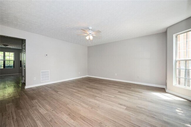 Building Photo - 3389 Waldrop Trail