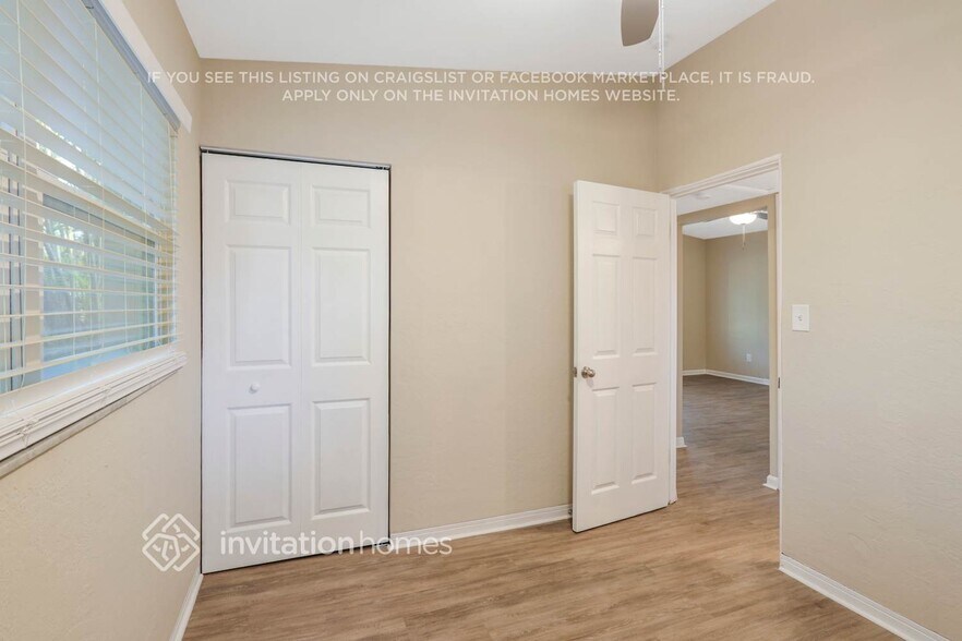 Building Photo - 1320 54th Ave N