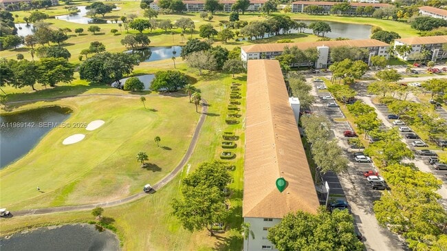 Building Photo - 13250 SW 4th Ct