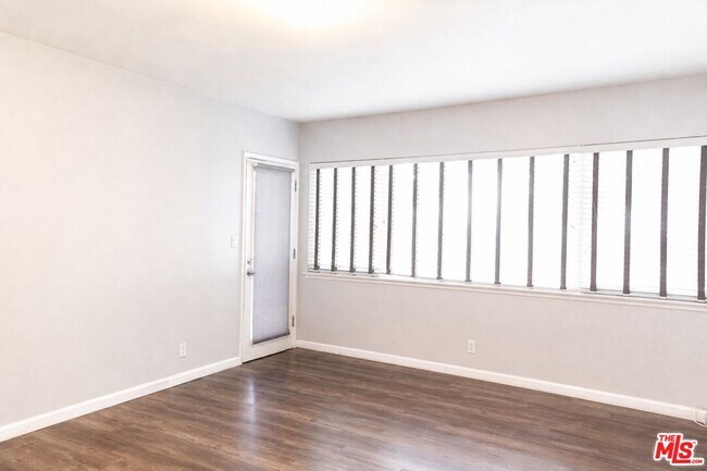 Building Photo - 4219 Don Alegre Pl