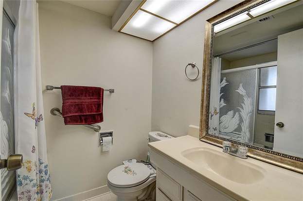 Building Photo - 4775 Cove Cir