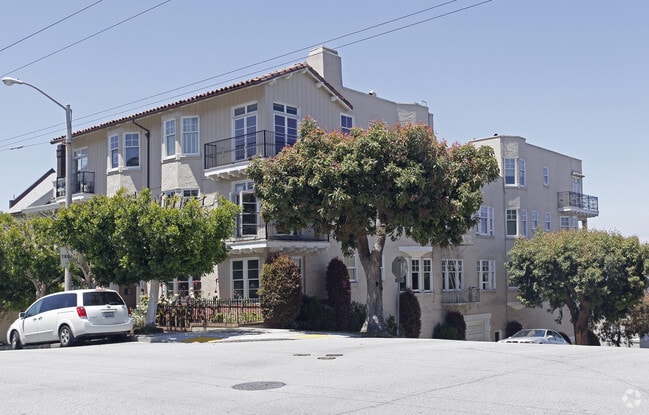 Primary Photo - 2600 Union St