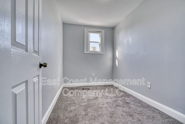 Building Photo - 4520 Pimlico Rd