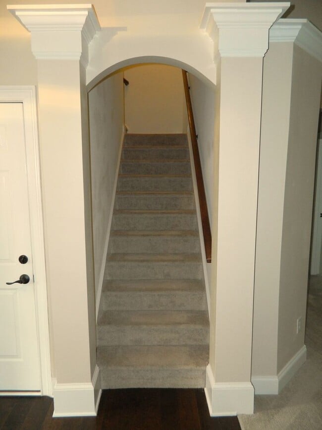 Building Photo - 9515 Berwick Ct