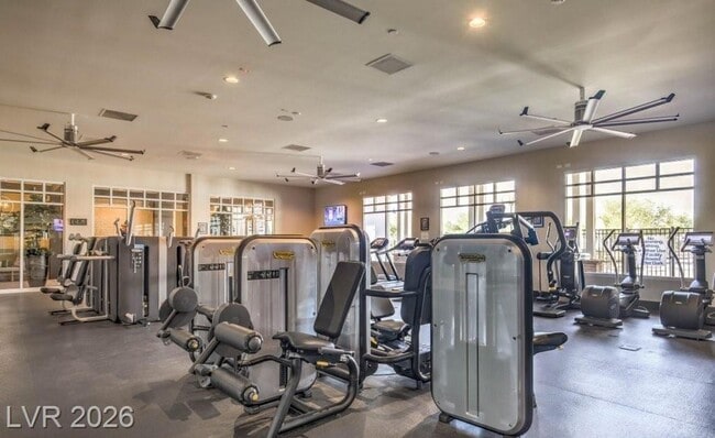 Building Photo - Spacious Henderson Townhome with Balconies and Resort Amenities