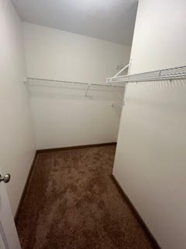 Building Photo - 486 S. Kaser