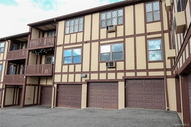 Building Photo - 564 Sierra Vista Ln