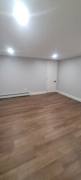 Bedroom #1 - 34 Waverly St