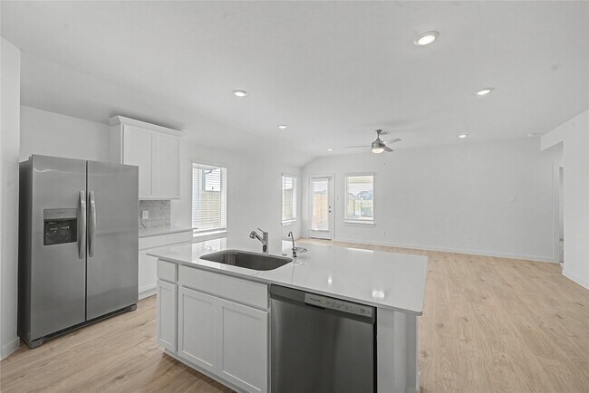 Building Photo - 31143 Warwick Coast Ct