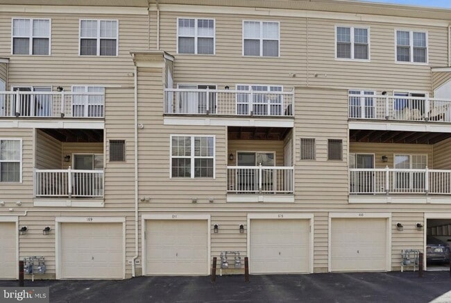 Building Photo - 511 Cameron Station Blvd