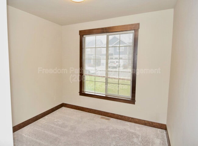 Building Photo - 7763 N Hibiscus Ln