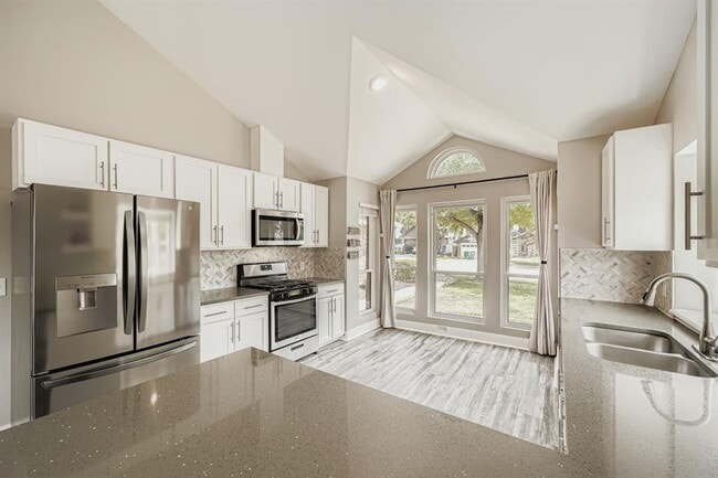 Building Photo - 2024 Ploverville Ln