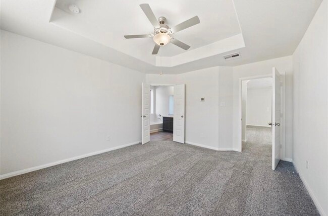 Building Photo - 25290 Pomegranate Pl