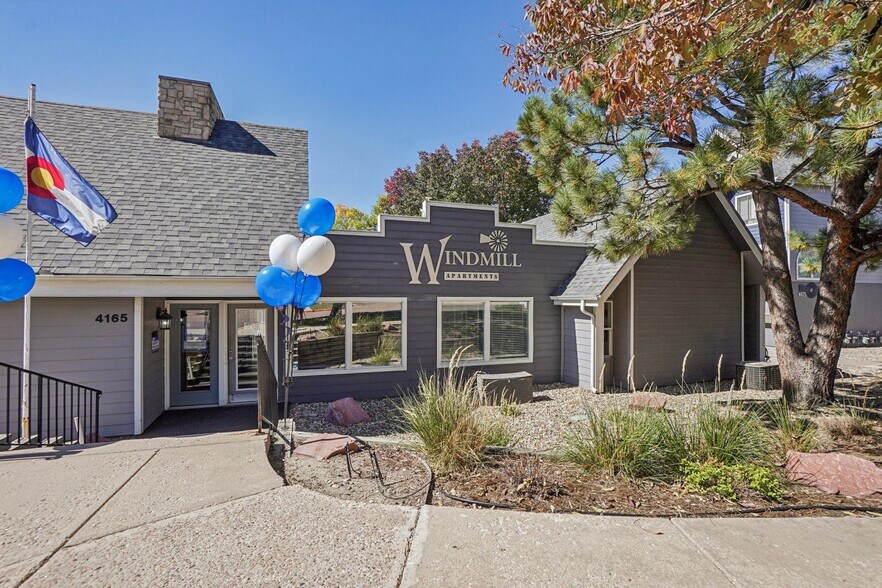 Primary Photo - Windmill Apartments