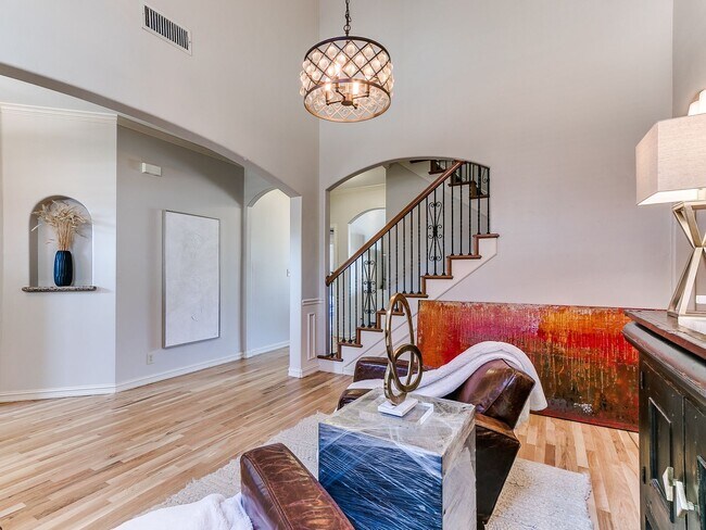 Building Photo - Gorgeous 2 Story Home In Bixby Schools!