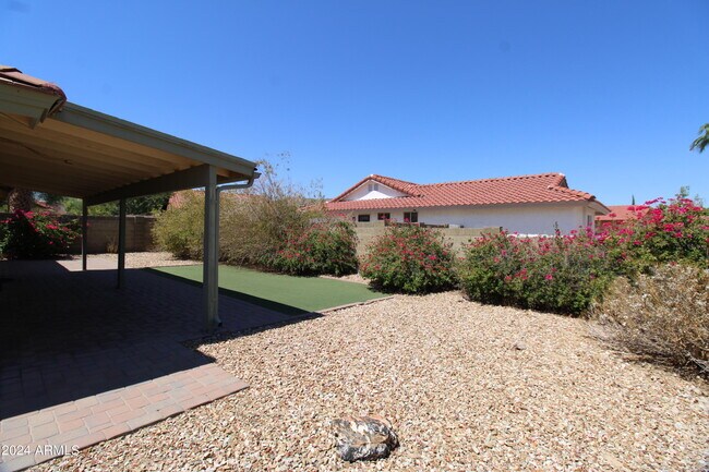 Building Photo - 3832 E Shomi St