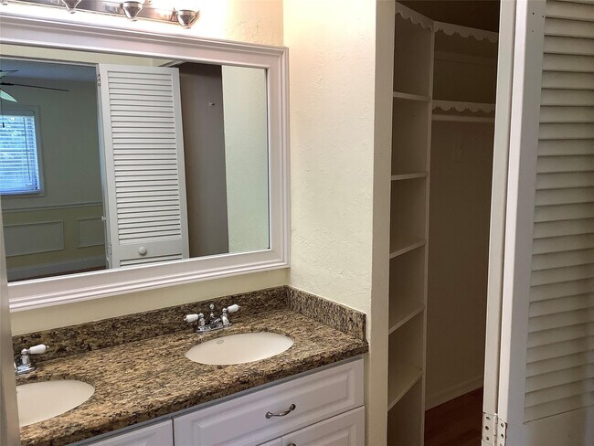 Building Photo - 4481 NW 1st Terrace