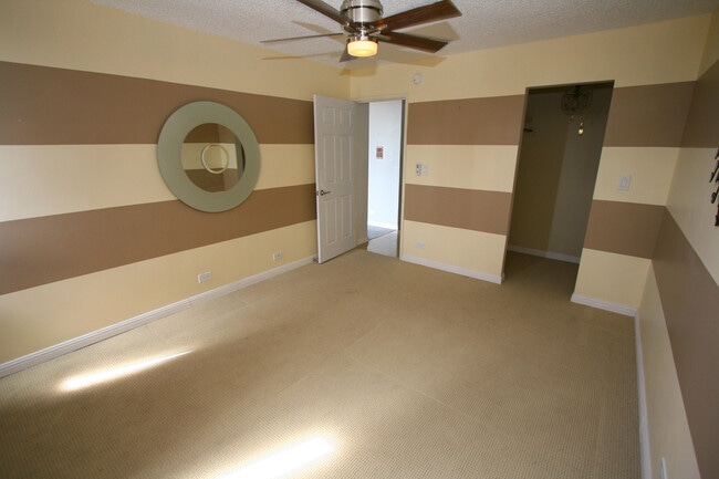 Building Photo - 785 Kinau St