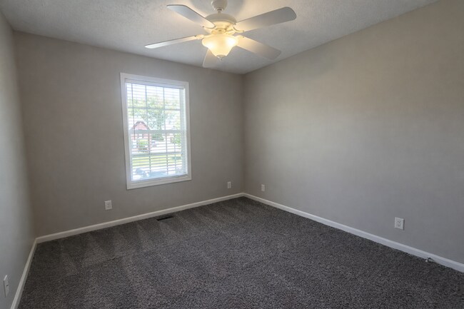 Building Photo - Stunning Split-Level Home with Space, Style & Scenic Views