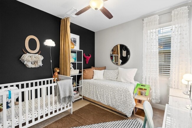 Building Photo - 4520 Del Rey Ave