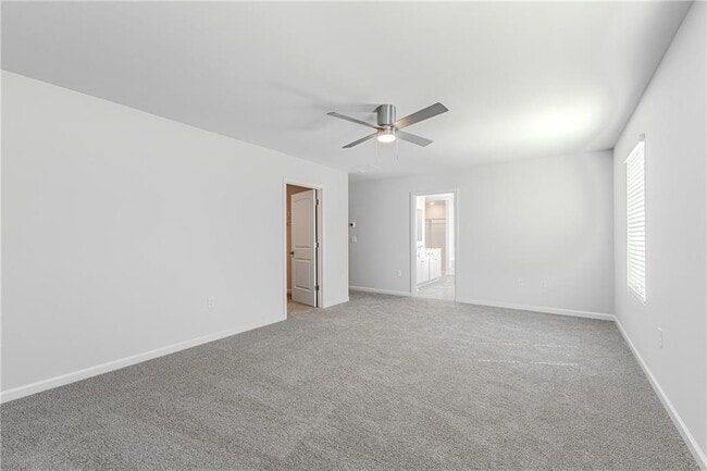 Building Photo - 545 King Vlg