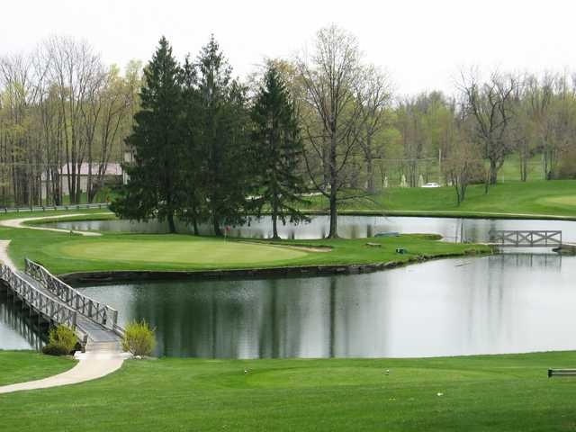 Twin Lakes Golf Course - 32131 46th Pl SW