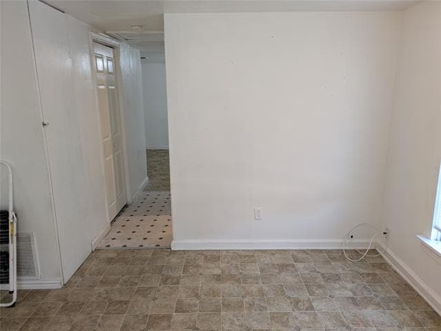 Building Photo - 411 S Bradshaw St