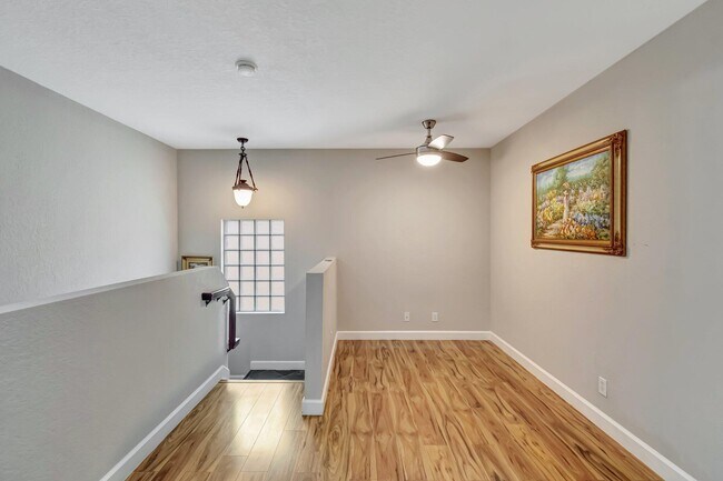 Building Photo - 6788 Hendry Dr