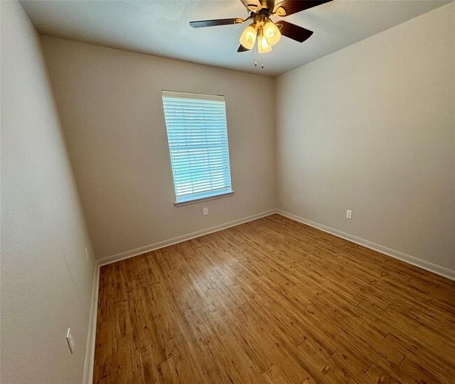 Building Photo - 1806 Dublin Dr