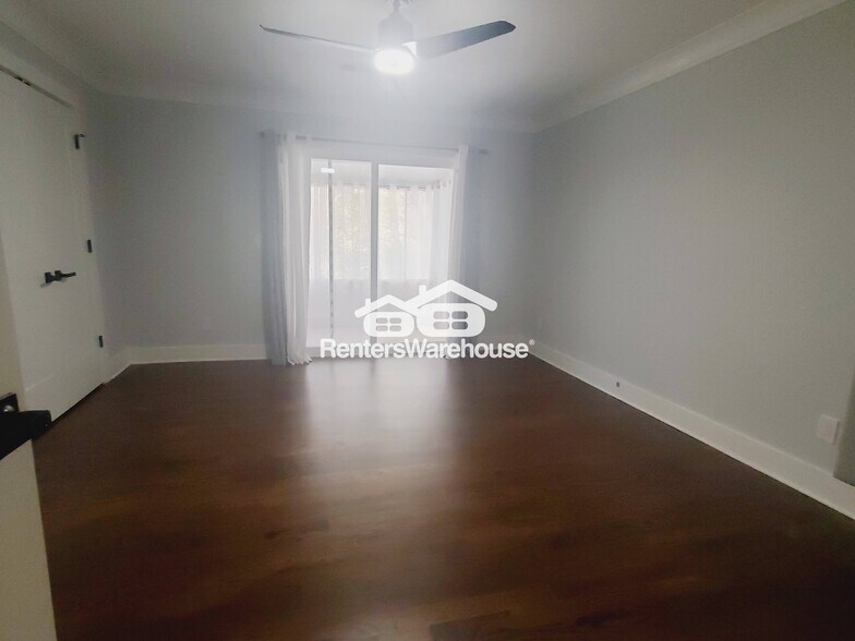 Building Photo - 2220 Haverhill Ct SE