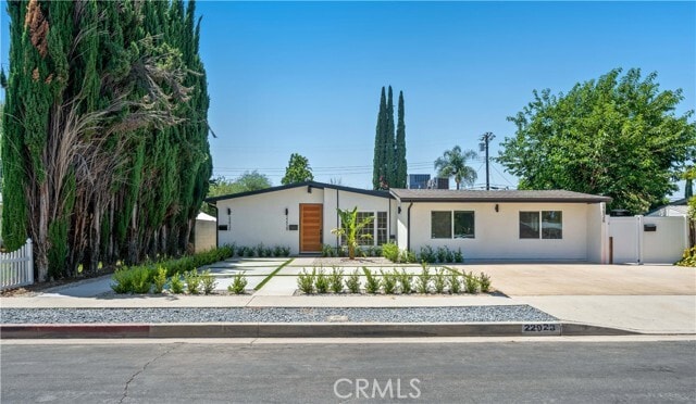 Building Photo - 22930 Leadwell St